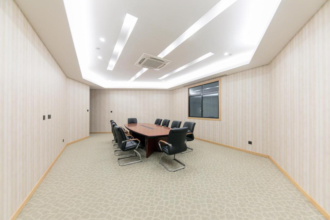 Ji Hotel Shanghai Zhangjiang מראה חיצוני תמונה